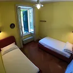 Appartamento Reginella Varenna